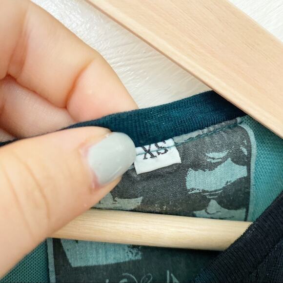 young fabulous and broke dyed green open back top - Picture 6 of 9